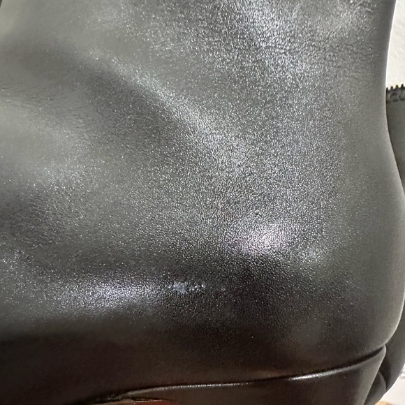 Louis Vuitton Boots - Picture 10 of 14